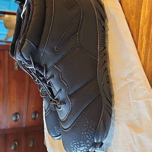 💖 HIKE FOOTWEAR BLACK Hiking Boots  (💲price reduced!) 💖 NWT - Picture 4 of 13